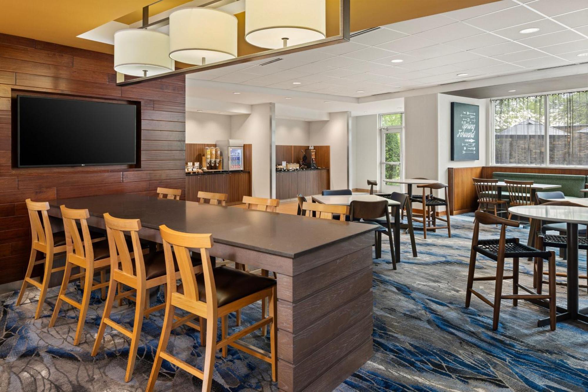Fairfield Inn & Suites By Marriott Waterloo Cedar Falls Exterior foto